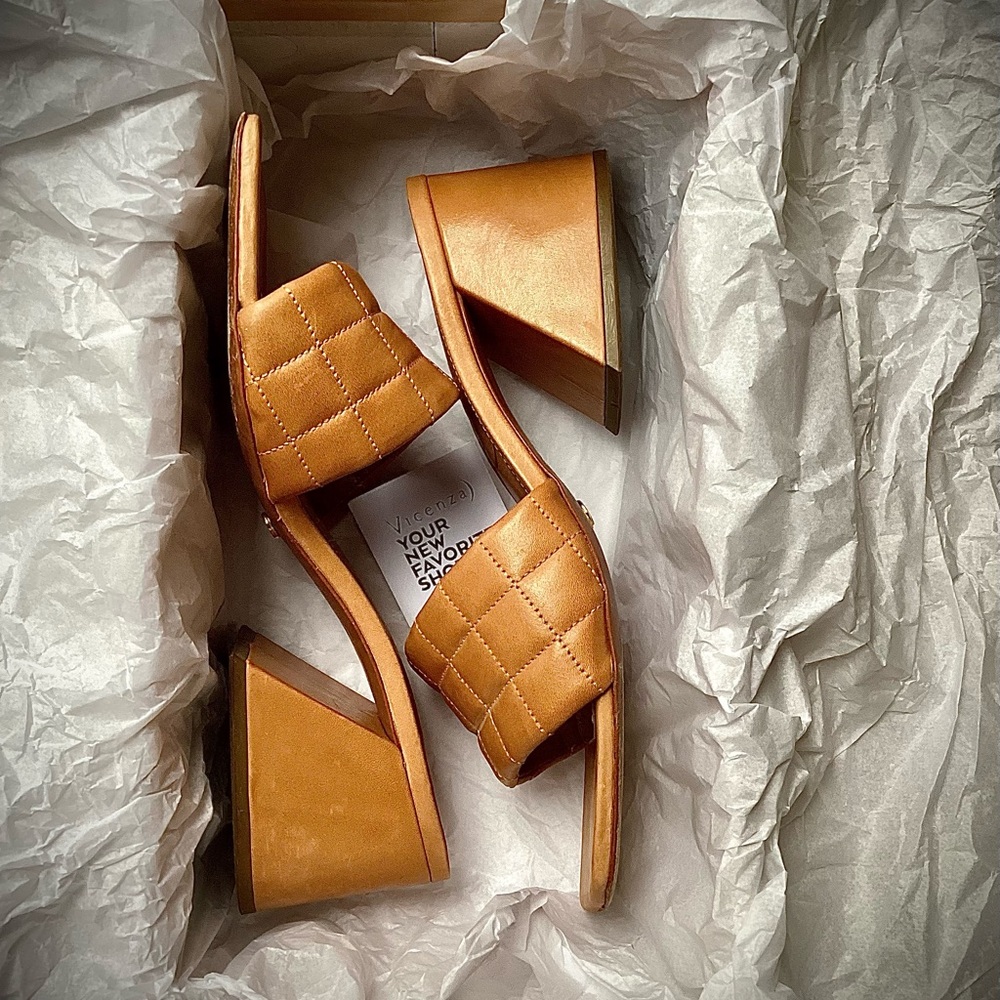 NIB VICENZA Shoes. Sz 39 - Picture 6 of 9